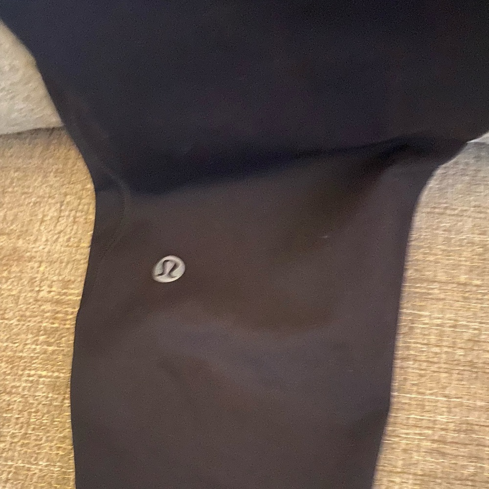 LULULEMON Base Pace High Waist Crop Legging size 8